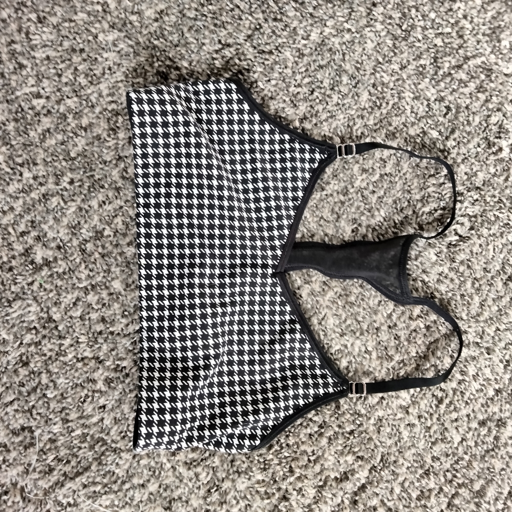 Vsx sports bra